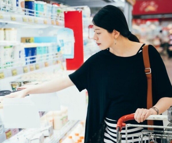 Hotmom là chuyên gia dinh dưỡng mách chiêu chọn sữa: Nhìn bảng thành phần có những chất này là sữa tăng đề kháng cực tốt - 1