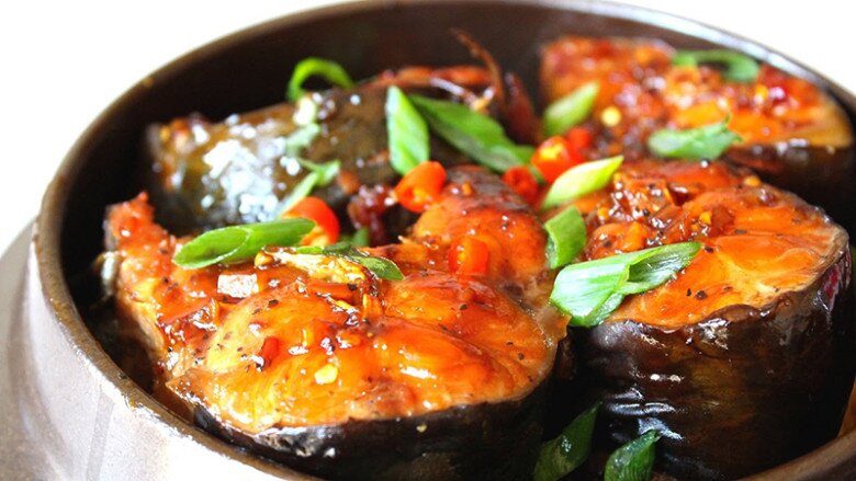Loại cá bán đầy chợ Việt giàu omega-3 hơn cá hồi, xưa ít người ăn nay thành đặc sản, &#34;thuốc bổ&#34; cho mẹ bầu nếu ăn đúng cách - 2