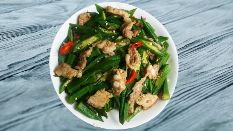 Loại rau rẻ tiền có axit folic gấp 15 lần củ cải, được mệnh danh là &#34;nhân sâm xanh&#34;, xào thịt thơm phức thành đặc sản tốt cho mẹ bầu - 2