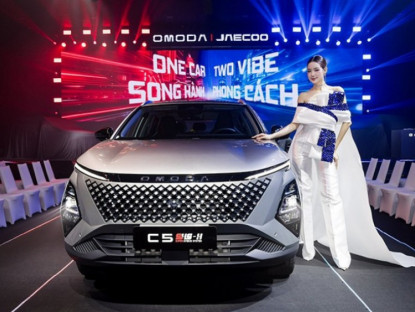 Thông tin doanh nghiệp - Omoda &amp; Jaecoo ký kết đơn hàng 1.000 xe super hybrid C5 SHS-H ngay trong ngày ra mắt