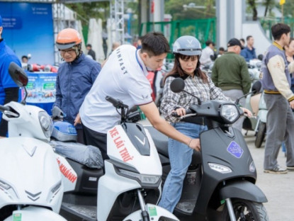 Thông tin doanh nghiệp - Xe máy điện Vinfast lập kỷ lục doanh số chưa từng có