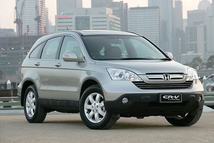 Top SUV “cứng giá” sau 5 năm: Toyota và Honda áp đảo - 2