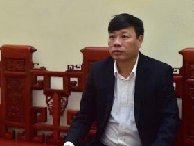 Phùng Văn Khai với thơ tự vấn nghiệt ngã xối xả