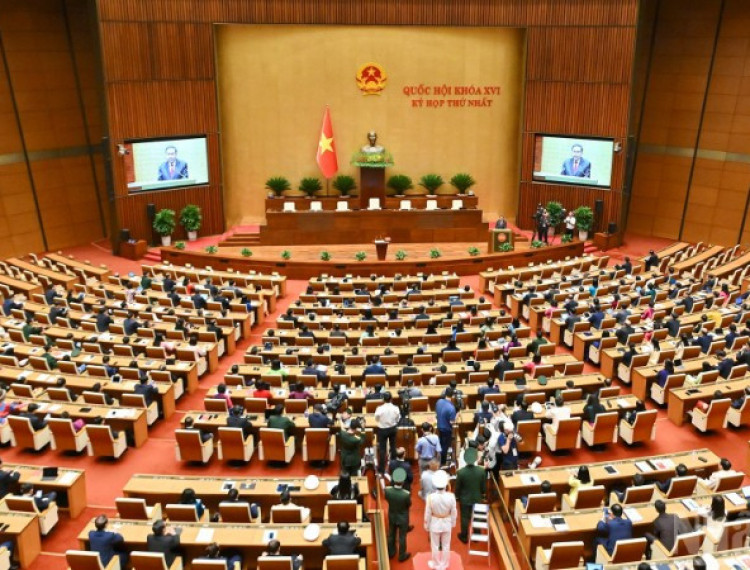 Kết luận của Bộ Chính trị về định hướng lập pháp nhiệm kỳ Quốc hội khóa XVI