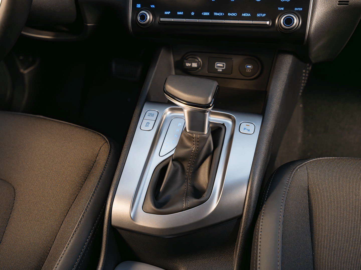 Những chi tiết thay đổi trên dòng xe Hyundai Stargazer mới - 6