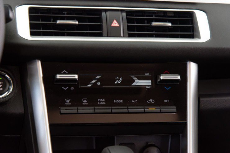 Mitsubishi Xpander nhận ưu đãi lên đến 75 triệu đồng - 6