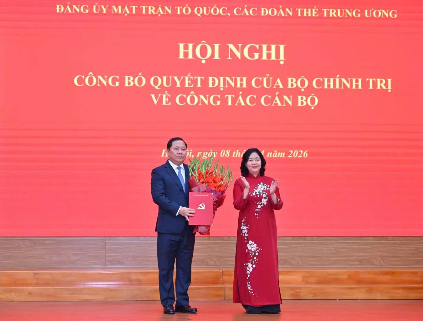 Ông Nguyễn Phi Long giữ chức Phó Bí thư Thường trực Đảng ủy Mặt trận Tổ quốc, các đoàn thể Trung ương - 2
