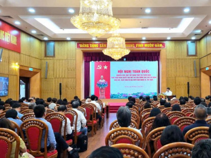 Tin Tức - Quán triệt và triển khai Nghị quyết Đại hội XIV của Đảng cho các cơ quan báo chí, xuất bản và đại biểu văn nghệ sĩ, trí thức