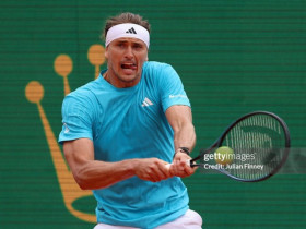 Tennis đỉnh cao Monte Carlo: Zverev hạ Fonseca, giành vé vào bán kết