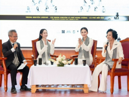 Thông tin doanh nghiệp - Tủ sách Nền tảng Đổi đời gieo tri thức, tiếp sức người trẻ vùng cao