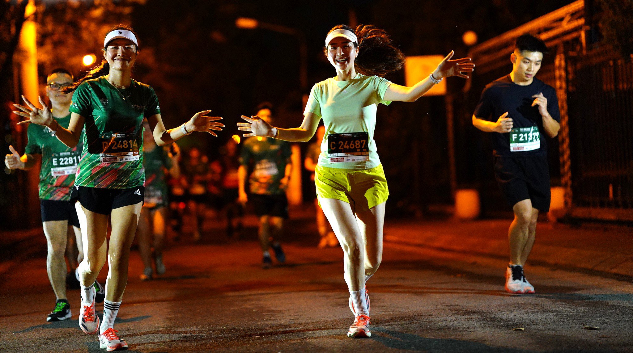 Làng chạy bộ Hà Nội háo hức cuộc đua "Chén Tây" cuối tuần - 1