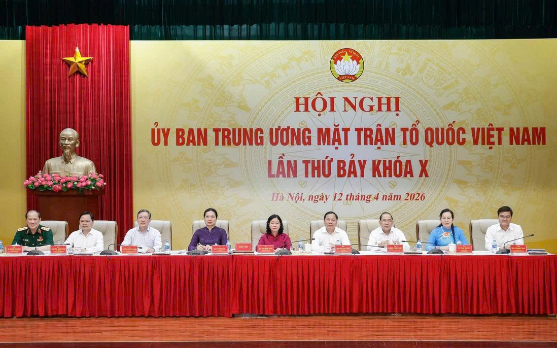 Thảo luận, góp ý các dự thảo văn kiện trình Đại hội Mặt trận Tổ quốc Việt Nam lần thứ XI - 1