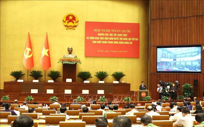 Hội nghị quán triệt và triển khai thực hiện Nghị quyết Hội nghị Trung ương 2: Về Quy định thi hành Điều lệ Đảng - 3