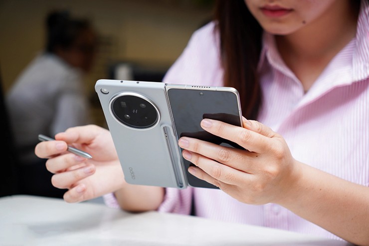 Những chiếc smartphone đang “qua mặt” iPhone về công nghệ - 5