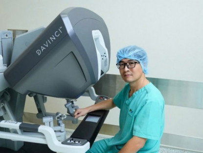 Thông tin doanh nghiệp - Dùng Robot phẫu thuật thành công cho bệnh nhân mắc u nấm phổi kèm nguy cơ “ho ra máu sét đánh”
