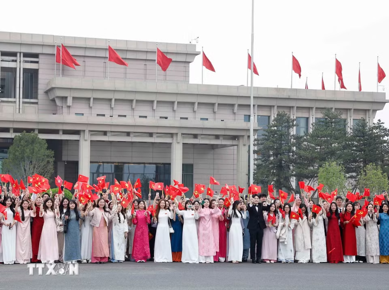 Tổng Bí thư, Chủ tịch nước Tô Lâm và Phu nhân bắt đầu thăm cấp Nhà nước đến Trung Quốc - 5