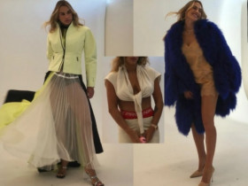 Tay vợt số 1 thế giới mặc bộ đồ xuyên thấu, biến hình thành 