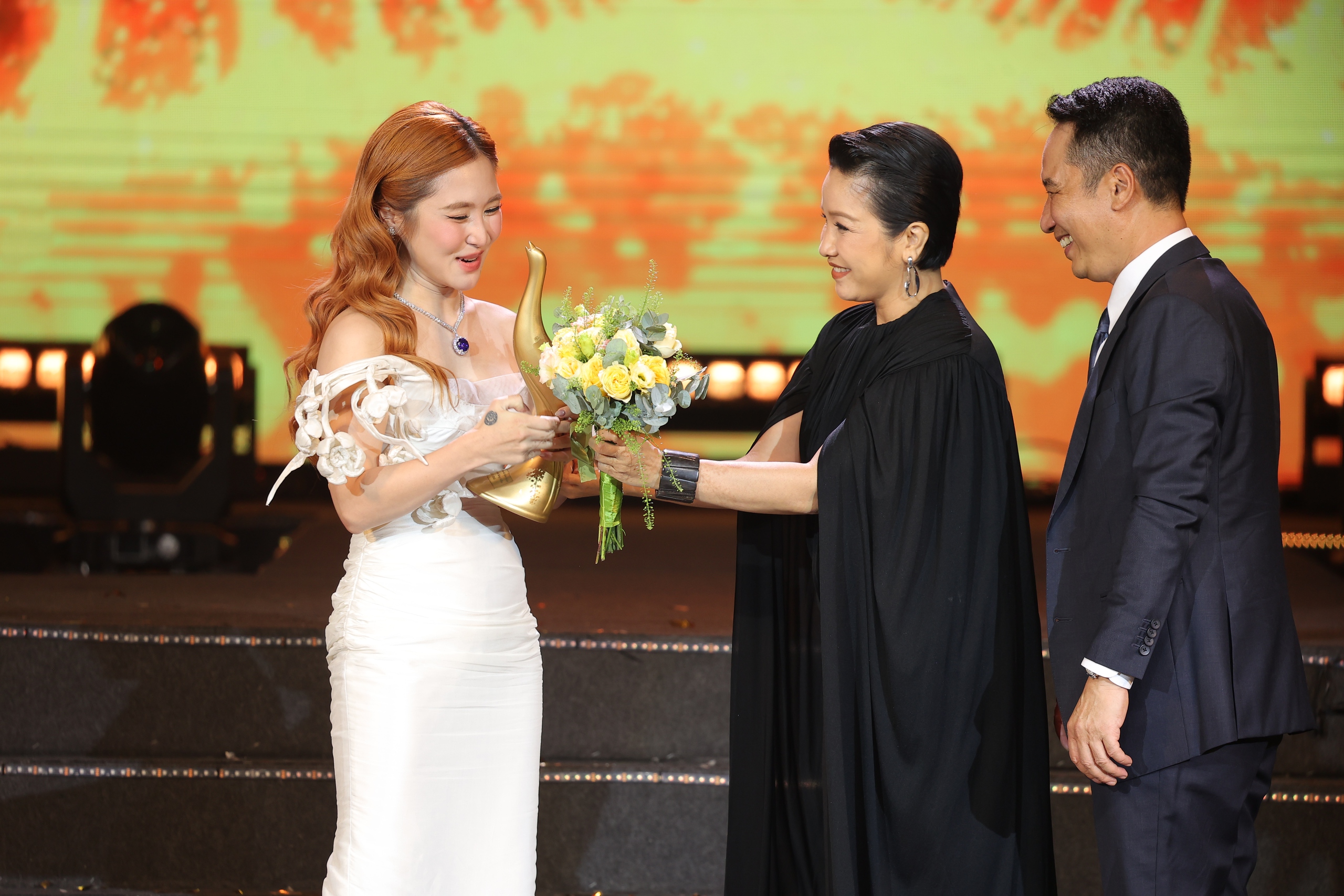 Từ Giải Âm nhạc Cống hiến 2026 nhìn ra bước tiến của ngành công nghiệp âm nhạc Việt Nam - 9