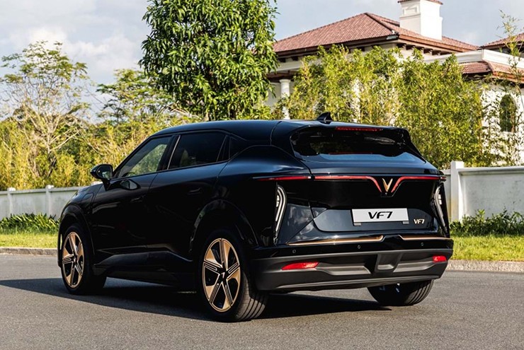 Đây là lý do VinFast VF 7 đang làm mưa làm gió tại Việt Nam - 2
