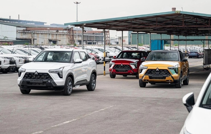 Nhieeuf hãng xe “xả giá” SUV đô thị để giữ thị phần - 2