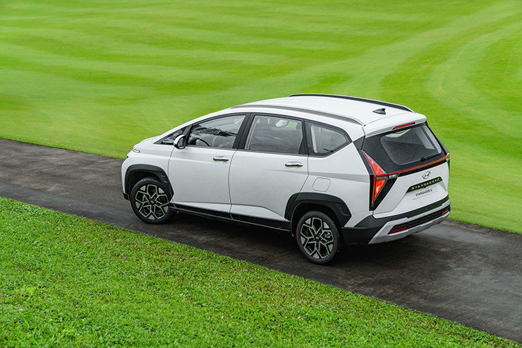 7 chỗ nhưng 90% thời gian chỉ chở 1-2 người: Lãng phí hay chiến lược? - 10