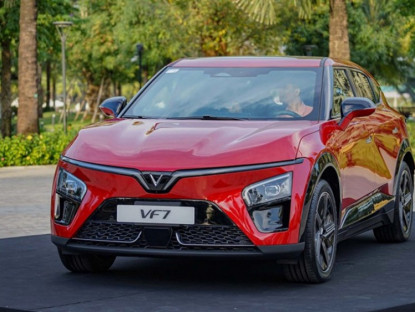 Công nghệ - Đây là lý do VinFast VF 7 đang làm mưa làm gió tại Việt Nam