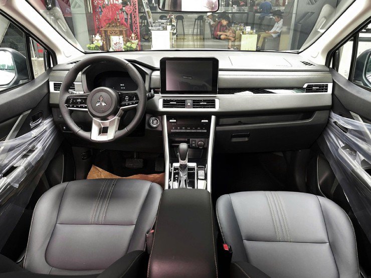 Mitsubishi Xpander nhận ưu đãi lên đến 75 triệu đồng - 3
