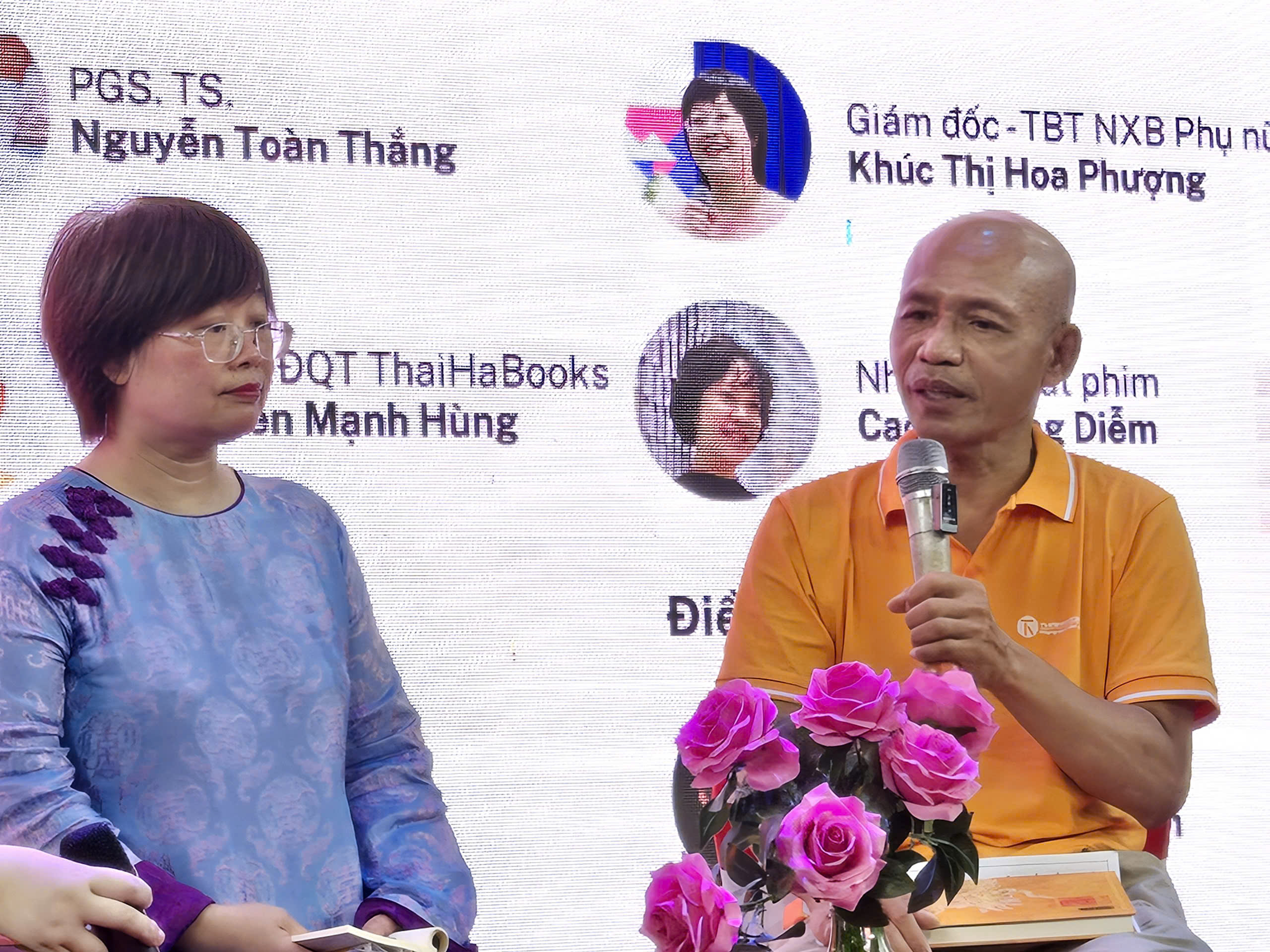 Định vị sách trong không gian của công nghiệp văn hóa - 3