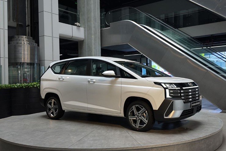 Hyundai Stargazer 2026 đổi diện mạo, giá vẫn “dễ tiếp cận” - 2