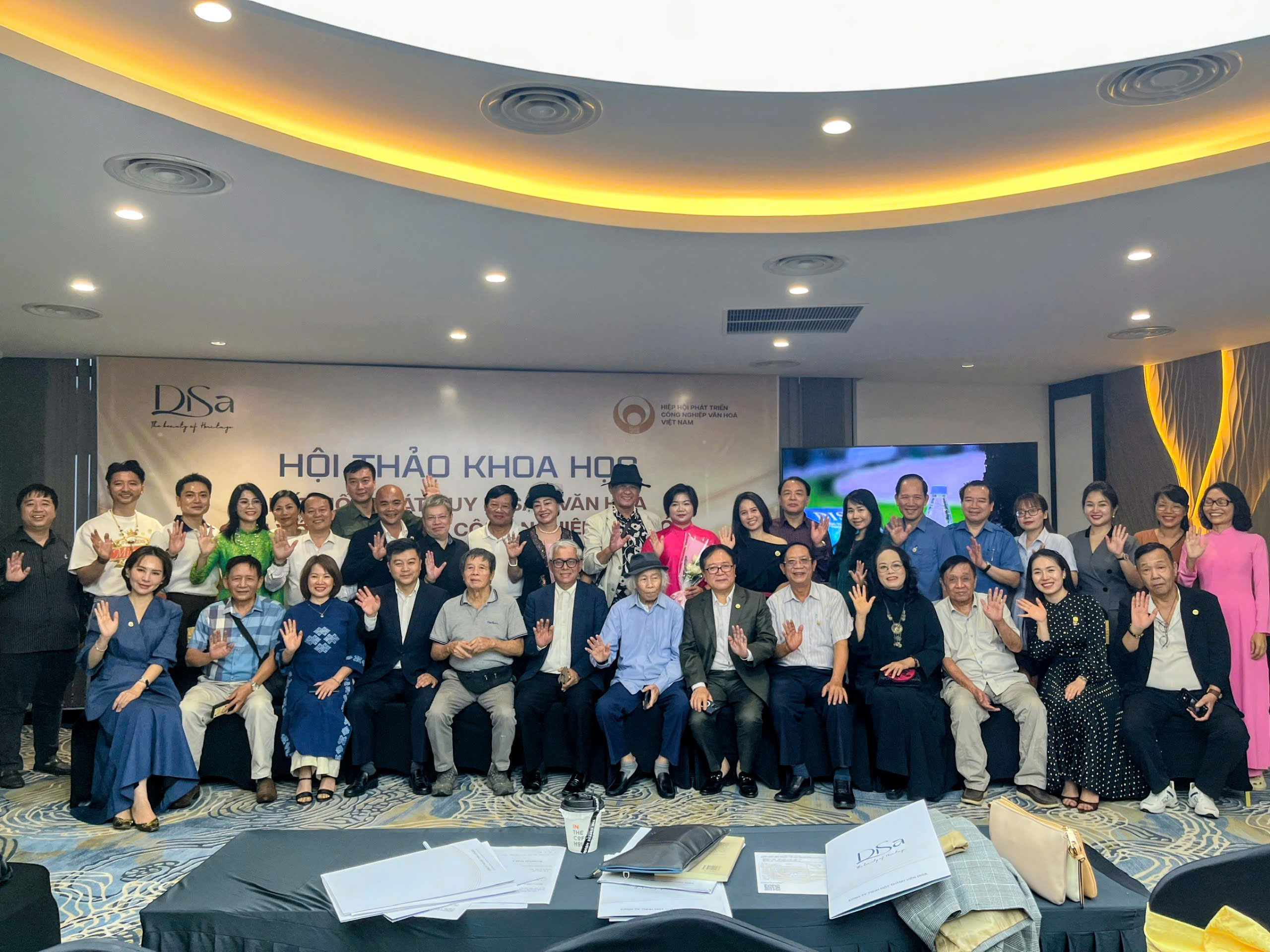 Kết nối di sản, tạo nên giá trị mới phải bằng sáng tạo - 6