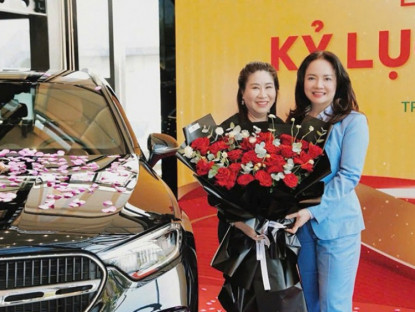 Thông tin doanh nghiệp - Đã lộ diện chủ nhân Mercedes-Benz đạt kỷ lục tiêu thụ NPK Cà Mau