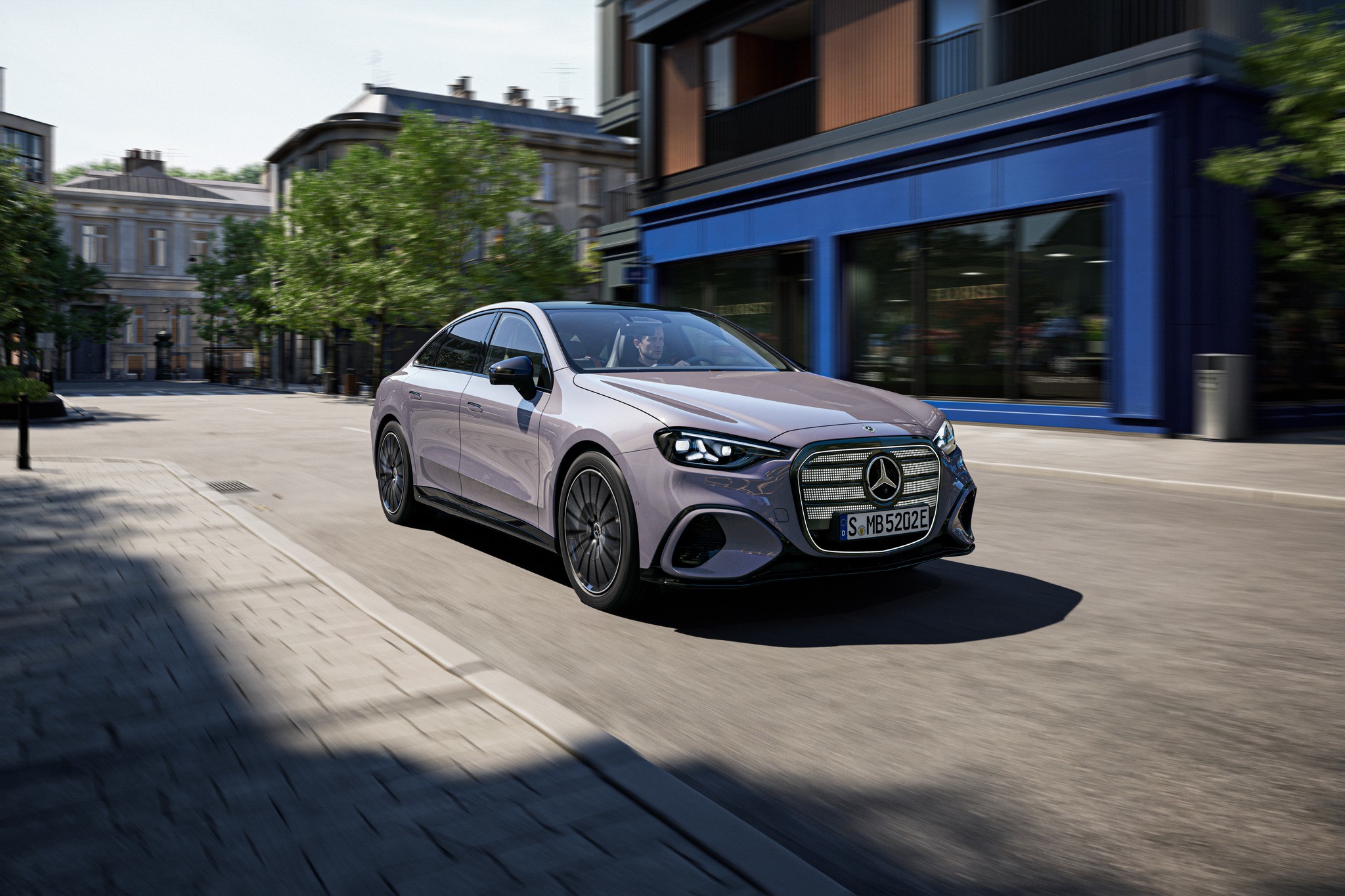 Mercedes-Benz gây chấn động với C-Class thuần điện đầu tiên - 5