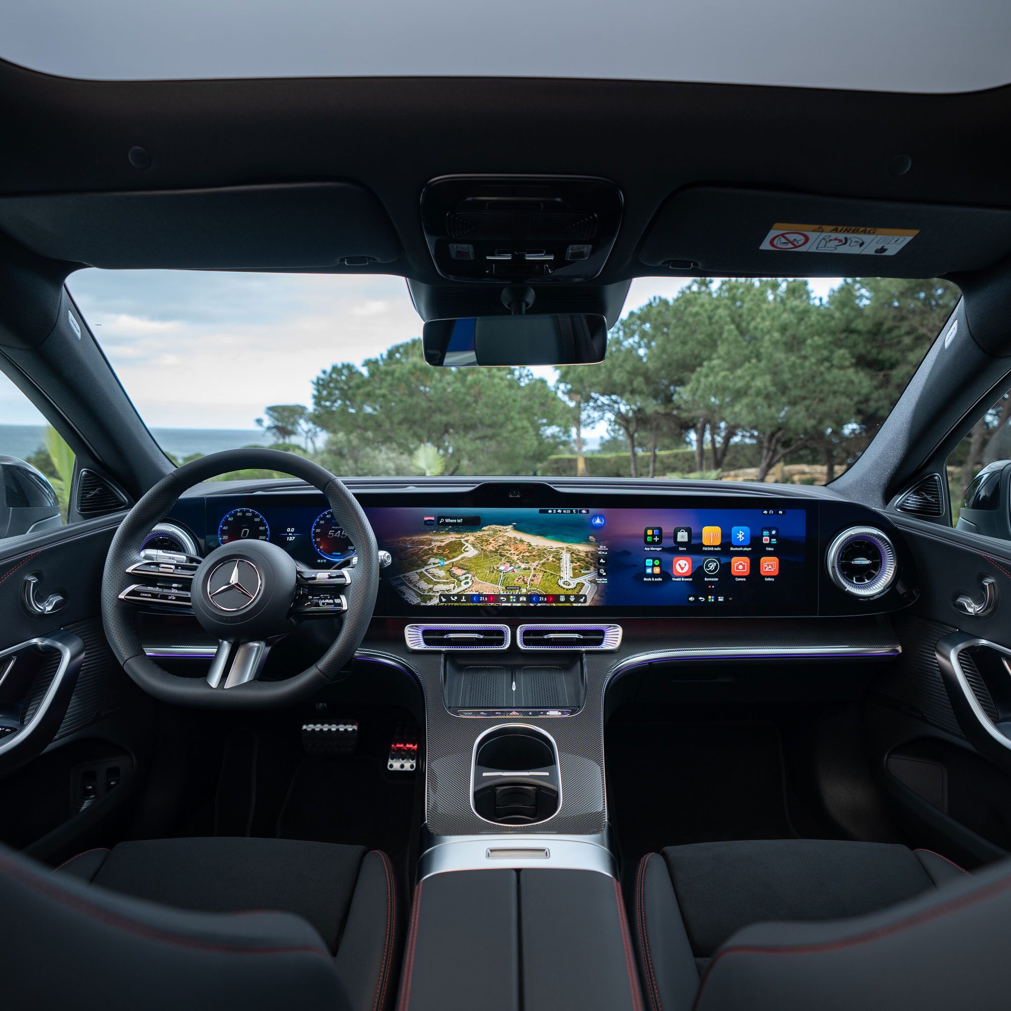 Mercedes-Benz gây chấn động với C-Class thuần điện đầu tiên - 7