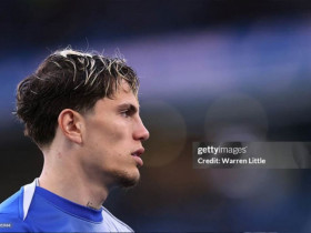 Garnacho sa sút không phanh, sự nghiệp lụn bại: MU cũng phải chịu trách nhiệm?