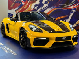 Porsche 718 Spyder RS thứ 3 tại Việt Nam với sắc vàng nổi bật
