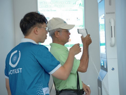 Thông tin doanh nghiệp - Ngay từ bây giờ, người dân TPHCM đã có thể dễ dàng sử dụng dịch vụ y tế an toàn, minh bạch, tiện lợi ngay tại Trạm Công dân số của thành phố