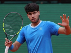 Alcaraz nguy cơ nghỉ cả Wimbledon, “cây đũa thần” không còn phép thuật