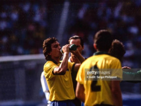 Đại chiến Argentina - Brazil World Cup 1990: Sao Brazil bị nghi đầu độc bằng nước lạ
