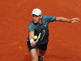 Video tennis Sinner - Zverev: Hủy diệt 58 phút, ghi danh lịch sử (Chung kết Madrid Open)