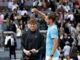 Zverev xấu hổ vì thua chung kết sau 58 phút, 