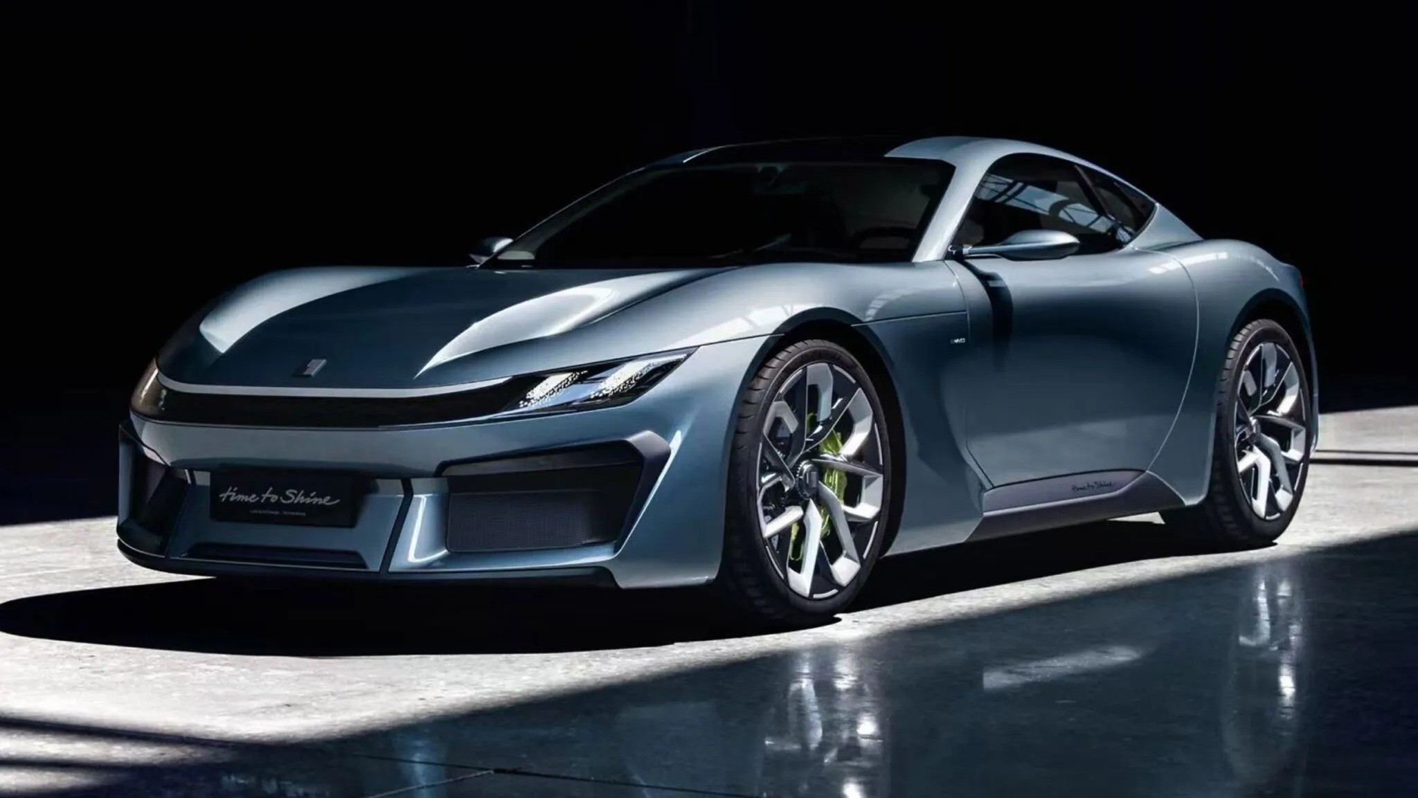 Lynk & Co lần đầu trình làng mẫu xe ý tưởng GT Concept - 1