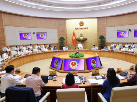 Khẩn trương, quyết liệt triển khai hiệu quả Nghị quyết số 80 của Bộ Chính trị, Nghị quyết của Quốc hội và chương trình mục tiêu quốc gia về phát triển văn hóa