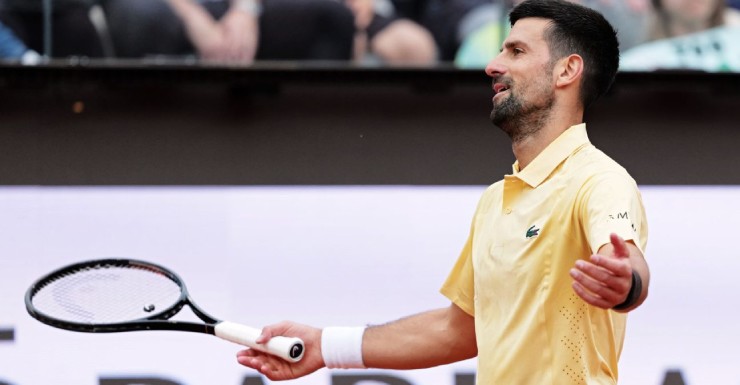 Djokovic thua sốc ở Rome Open, sao 20 tuổi biến "lời tiên tri" thành sự thật - 1