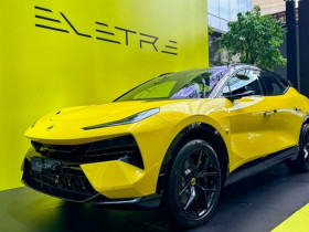 Lotus công bố giá bán xe thể thao điện gầm cao Eletre từ 4,448 tỷ đồng