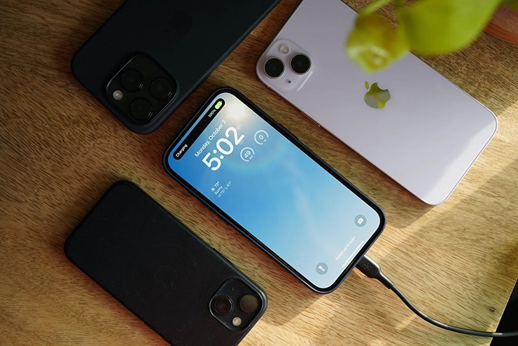 Thói quen sạc điện thoại nhiều người Việt mắc phải nhưng cực kỳ nguy hiểm - 1