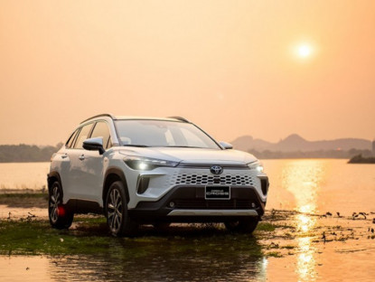 Thông tin doanh nghiệp - Dẫn đầu hai phân khúc “ăn khách”, Veloz Cross và Yaris Cross tiếp tục gây sức ép lên đối thủ