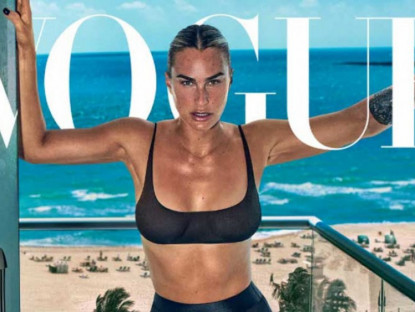Thể thao - Sabalenka khoe vẻ gợi cảm trên tạp chí, từ chối xin lỗi vụ ném vợt vào thiếu niên