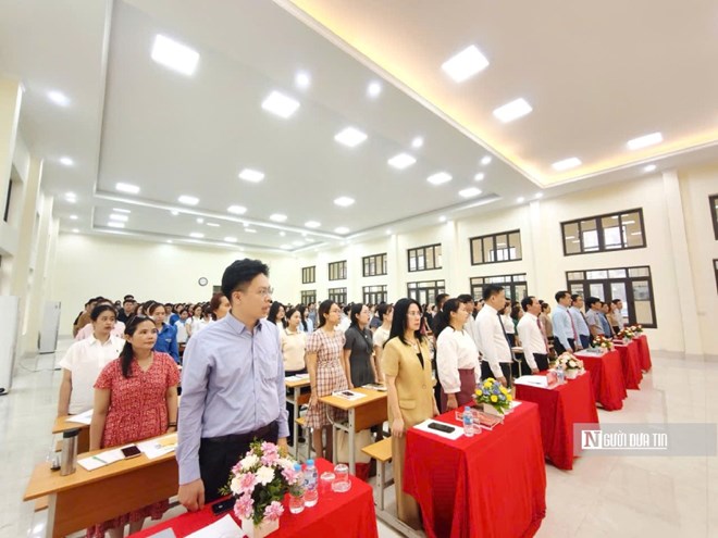Trang bị nền tảng lý luận chính trị cho đảng viên mới và đối tượng kết nạp Đảng - 1