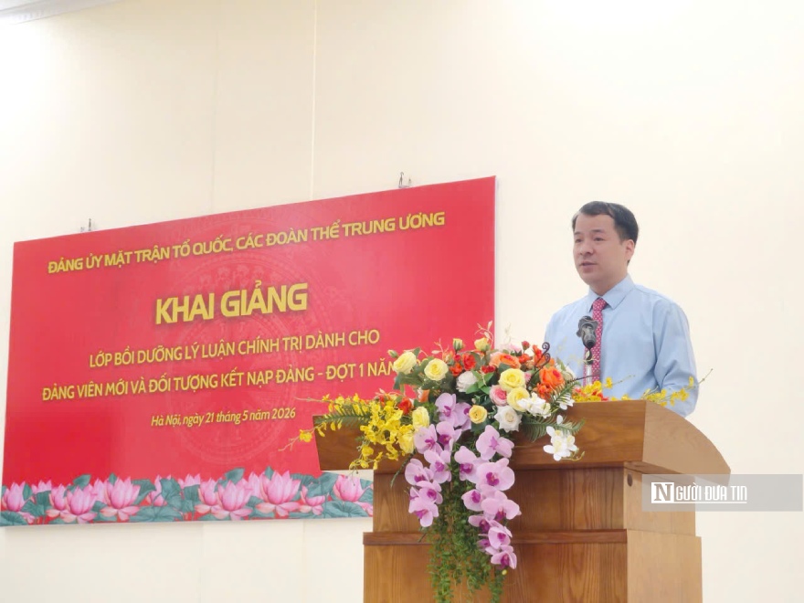 Trang bị nền tảng lý luận chính trị cho đảng viên mới và đối tượng kết nạp Đảng - 2