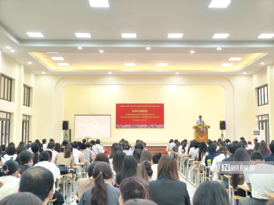 Trang bị nền tảng lý luận chính trị cho đảng viên mới và đối tượng kết nạp Đảng - 3